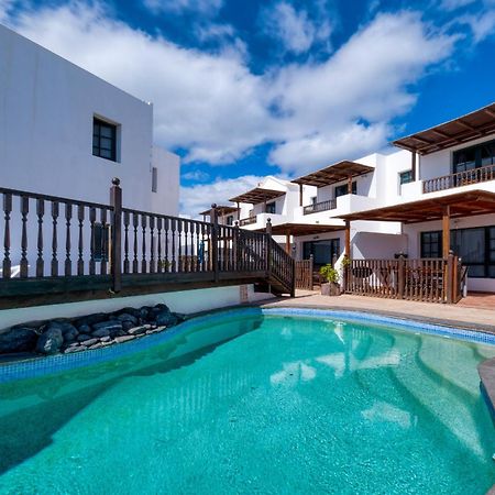 Casa Hibiscus - Shared Pool - Close To Seafront Promenade Punta Mujeres Luaran gambar