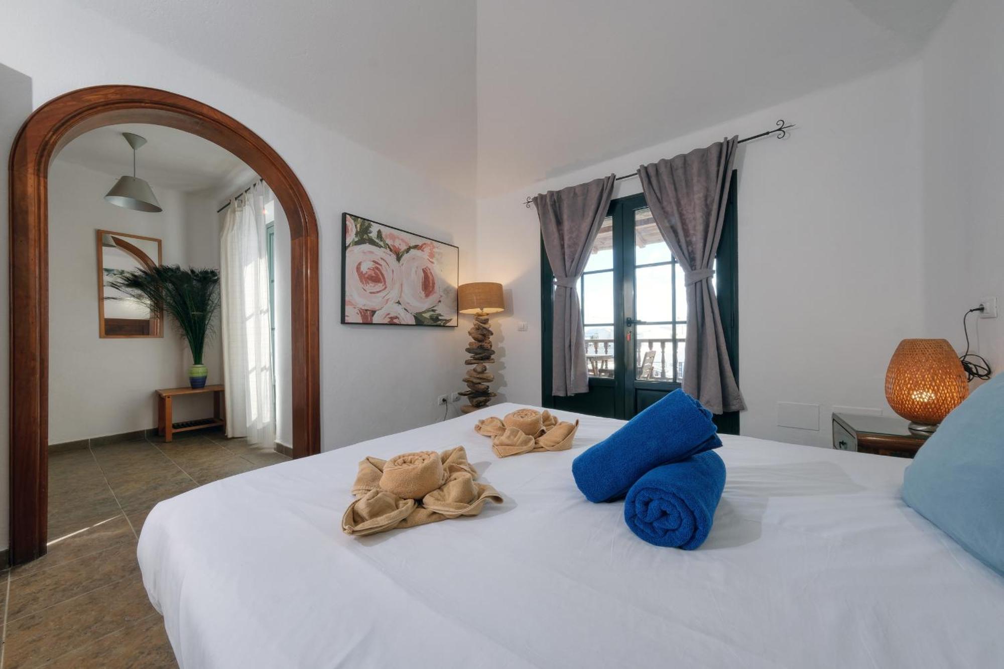 Casa Hibiscus - Shared Pool - Close To Seafront Promenade Punta Mujeres Luaran gambar
