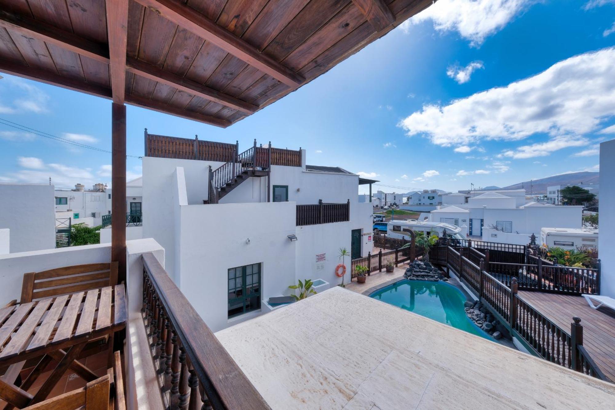 Casa Hibiscus - Shared Pool - Close To Seafront Promenade Punta Mujeres Luaran gambar