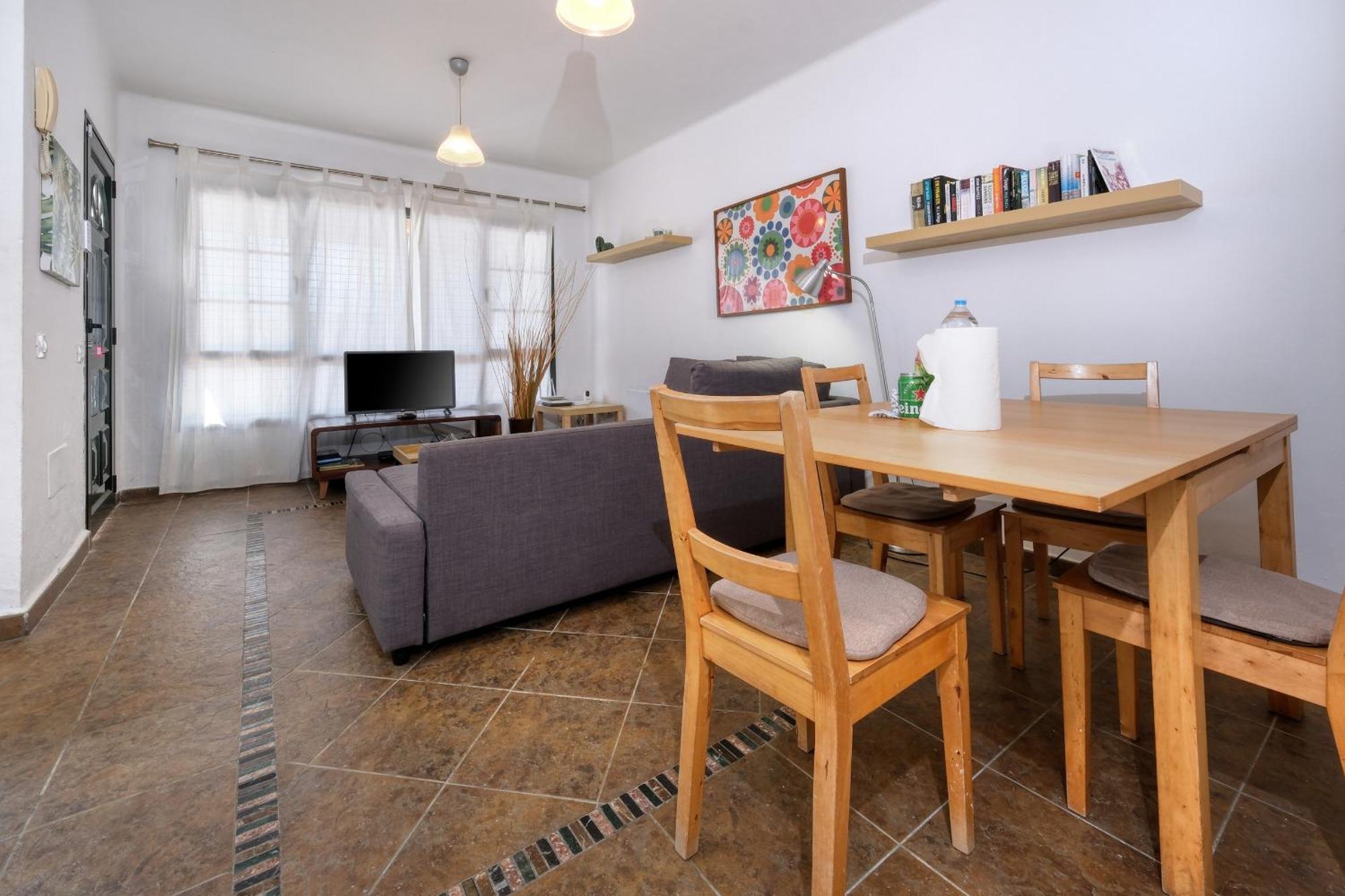 Casa Hibiscus - Shared Pool - Close To Seafront Promenade Punta Mujeres Luaran gambar
